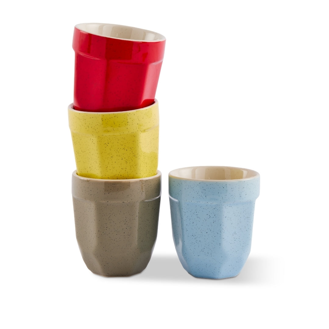 POLSPOTTEN x La Marzocco Lattetassen-Set Polygon, 4 Tassen in Gelb, Rot, Hellblau und Taupe
