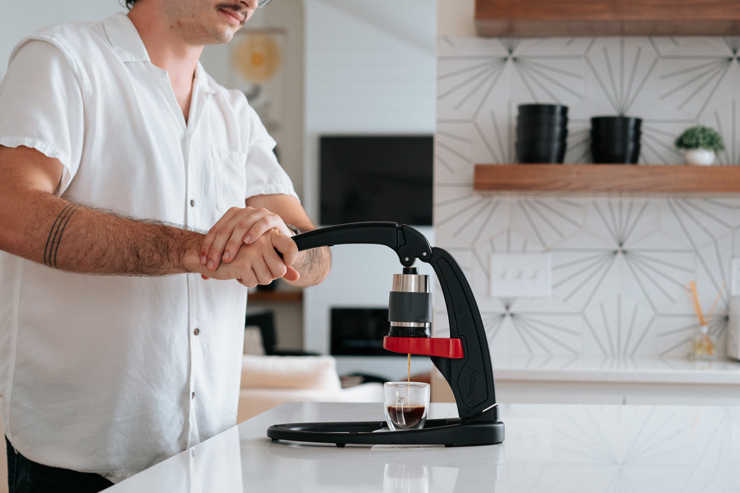 Flair Classic bodenloser 2-in-1-Siebträger – Coffee Coaching Club 3