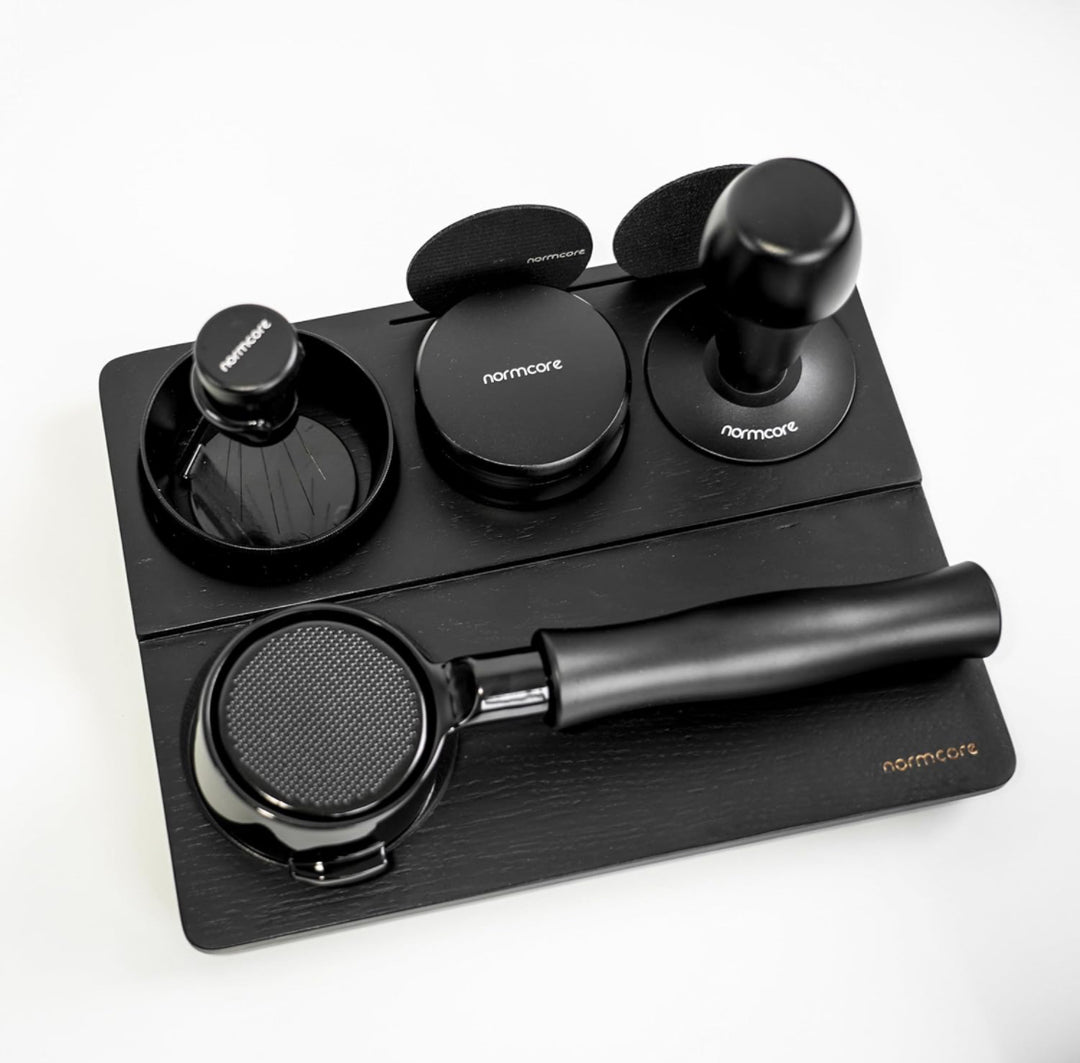Normcore Tampmatte em madeira, veio natural – Coffee Coaching Club 2