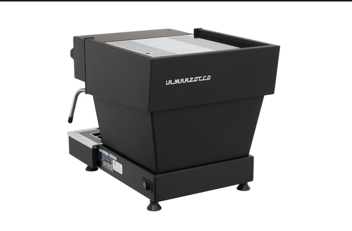 La Marzocco Linea Mini R en Negro – Vista Detallada – Coffee Coaching Club 3