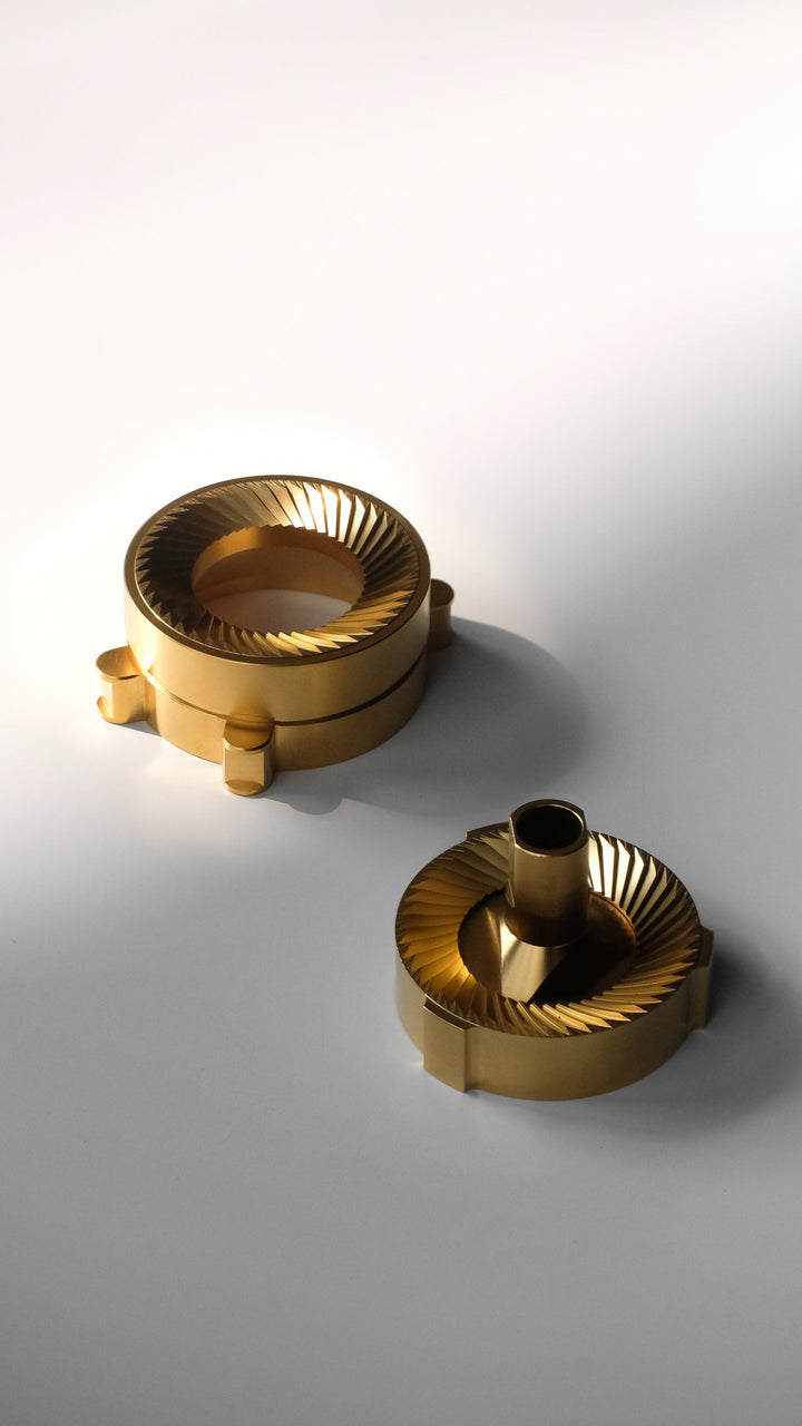 Varia VS6 Gold Titanium burrs detail view – Coffee Coaching Club 2