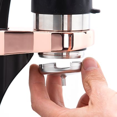 Flair PRO 2 Auslass angesetzt – Coffee Coaching Club 2