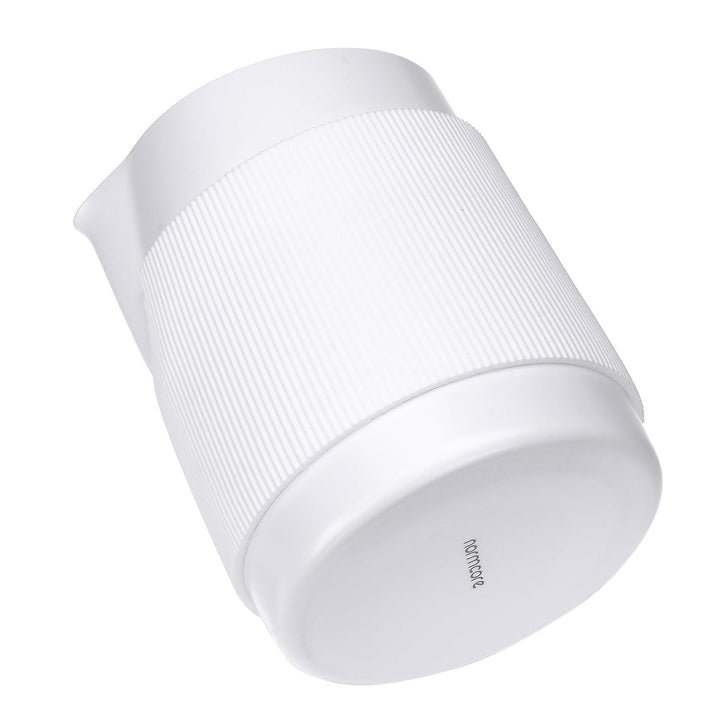 Normcore Jarra de Leche 450 ml Blanca con Manguito de Silicona Resistente al Calor – Coffee Coaching Club 3