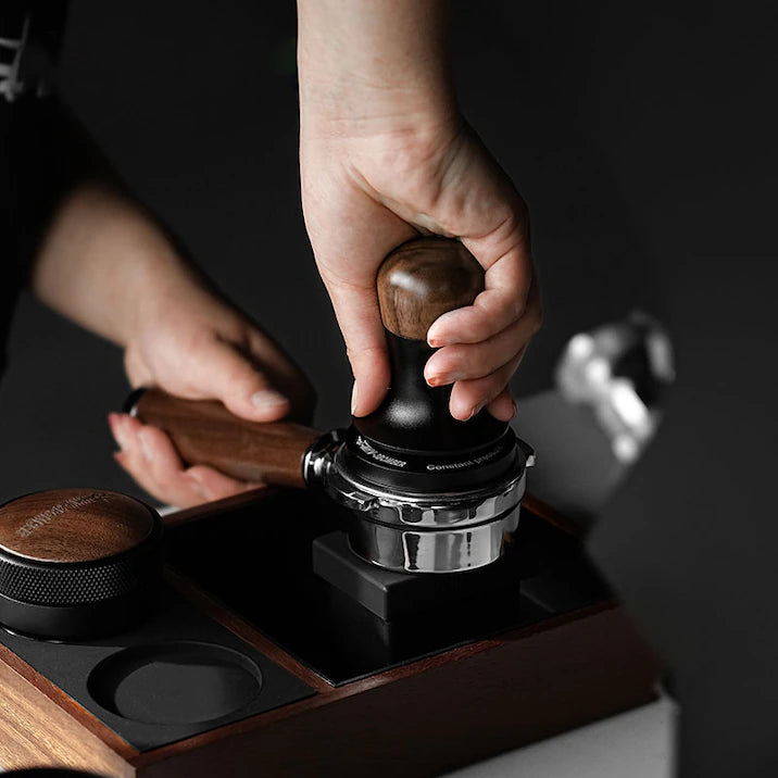 MHW-3BOMBER espresso tamper Flash 58.35 mm: perfect for consistent and precise extractions – Coffee Coaching Club