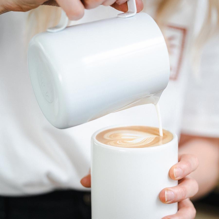 Rhino Coffee Gear Stealth 600 ml milk pitcher – Coffee Coaching Club