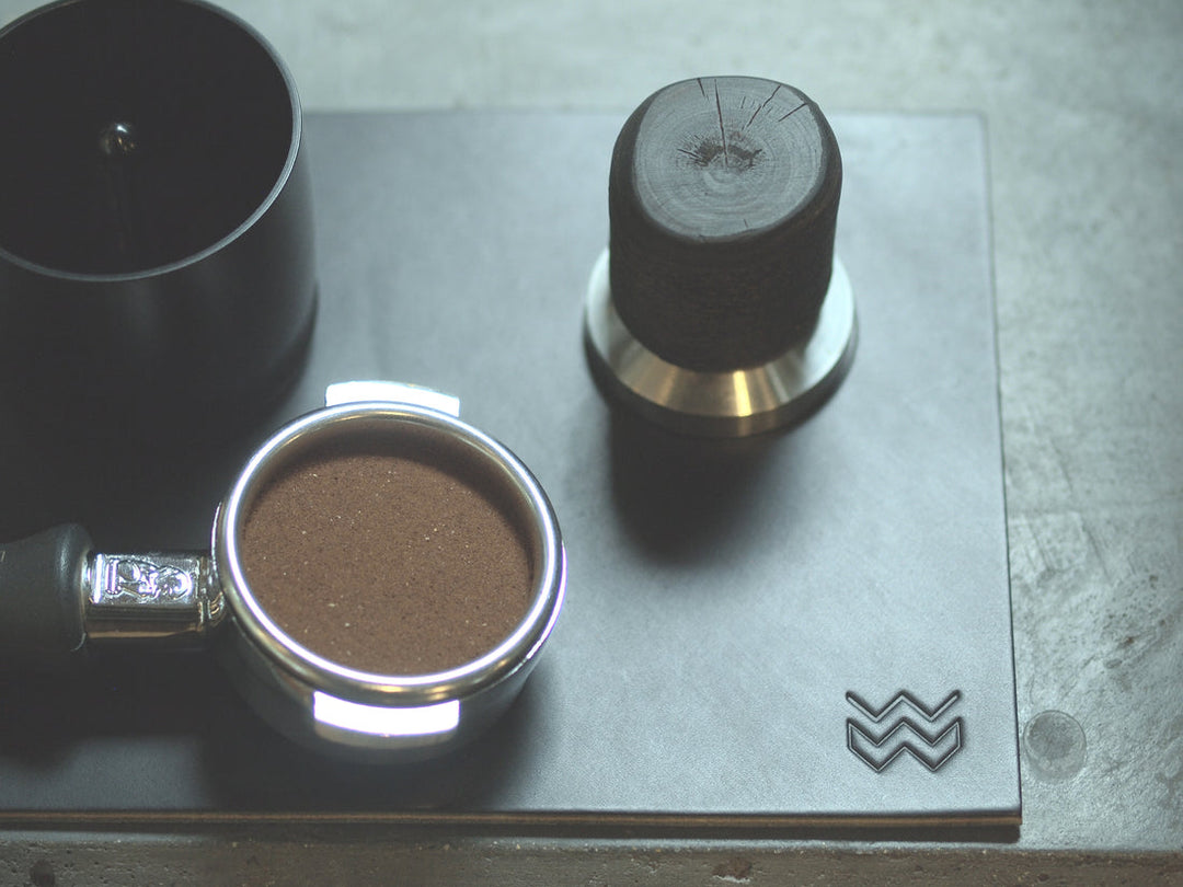 Weber Workshops leather tamping mat black – Coffee Coaching Club 6