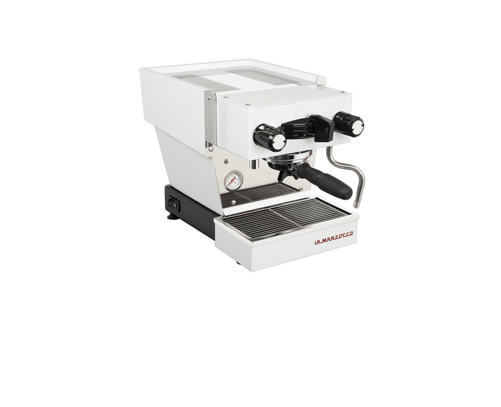 La Marzocco Linea Micra em Branco – Vista traseira em ângulo – Coffee Coaching Club