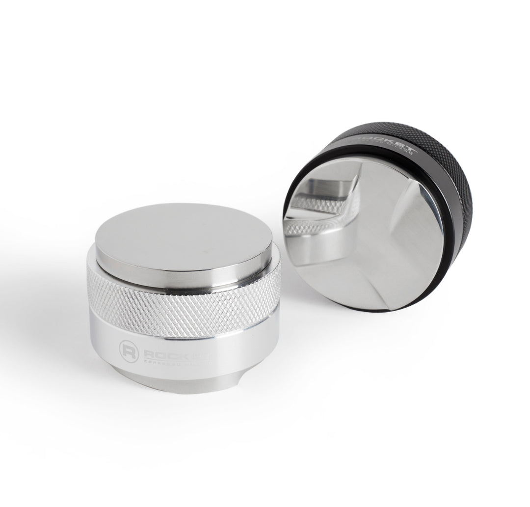 Rocket 2-in-1 Distributor Tamper und Leveler Aluminium Detail – Coffee Coaching Club 2