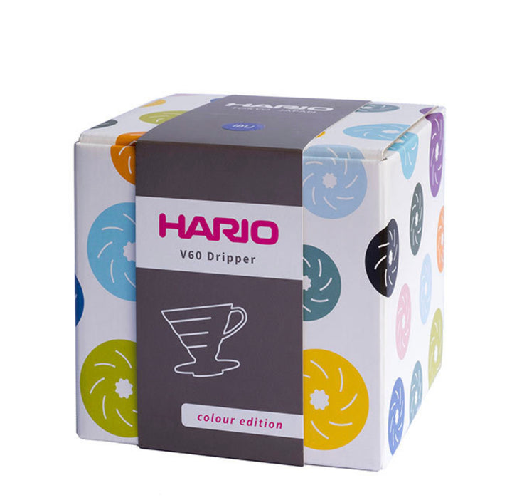 HARIO V60 Filterhalter, Porzellan, matt black, 3-4 Port, Verpackung Colour Edition - Coffee Coaching Club